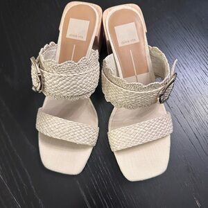 Dolce Vita Women's Textured Cream Sandals